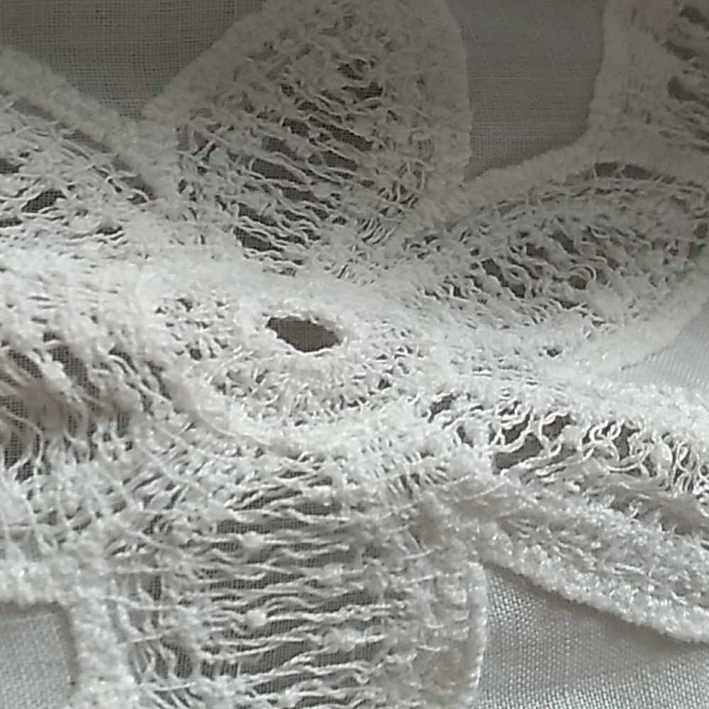 White Linen Robe, XS - Picture 2 of 4